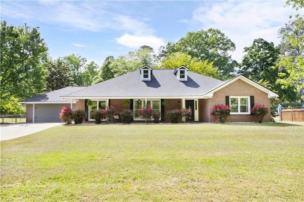 Additional image 37 of 609 Dover Place, Smiths Station, AL 36877