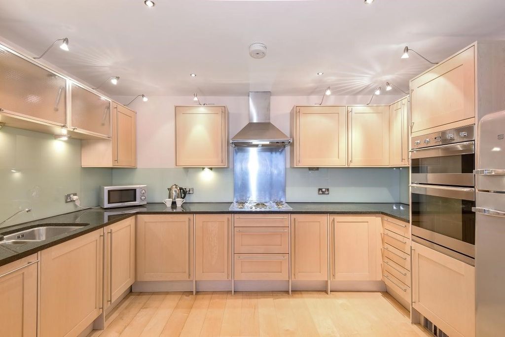 Additional image 3 of 2 bed flat for salePark Row, Bristol BS1