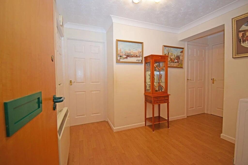 Additional image 6 of Flat 2, Elgar Mews, Ednall Lane, Bromsgrove, Worcestershire.  B60 2DB