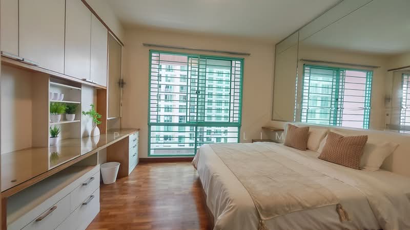 25 Hazel Park Condo