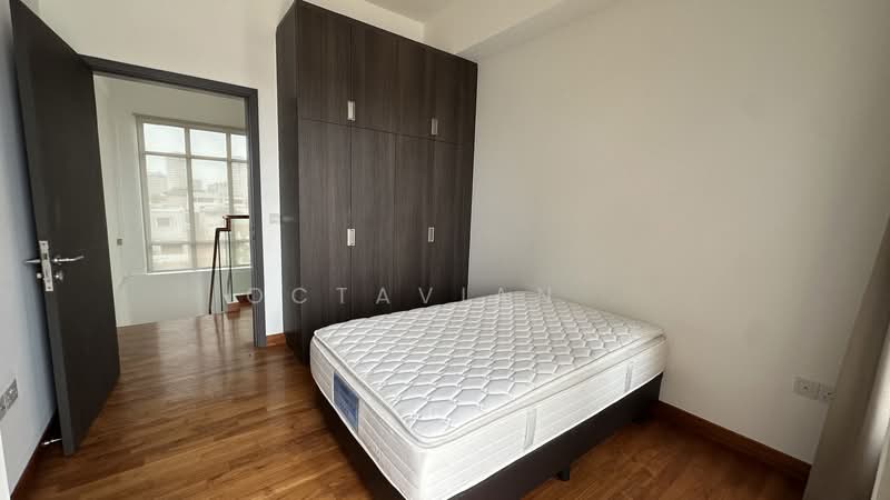 12 Duku Place photo 2