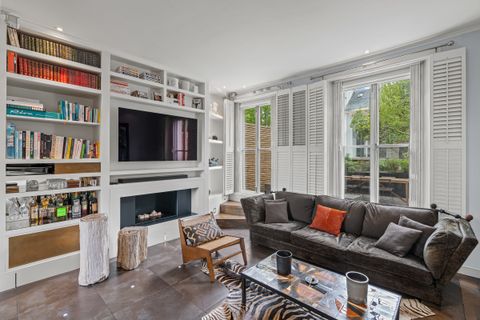 Clarendon Road, London W11