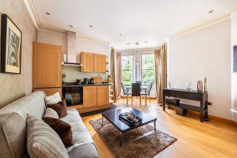 Essendine Mansions, Maida Vale, London W9