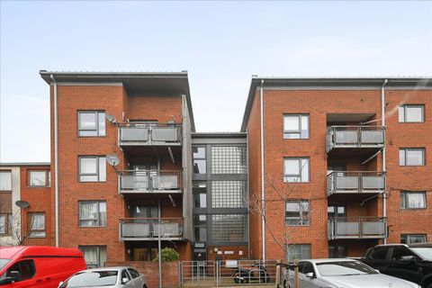 Farm Road, Harlesden NW10