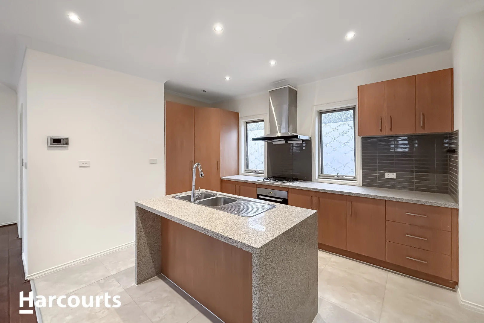 Additional image 11 of 1/24 Dunlop Avenue, Ormond VIC 3204