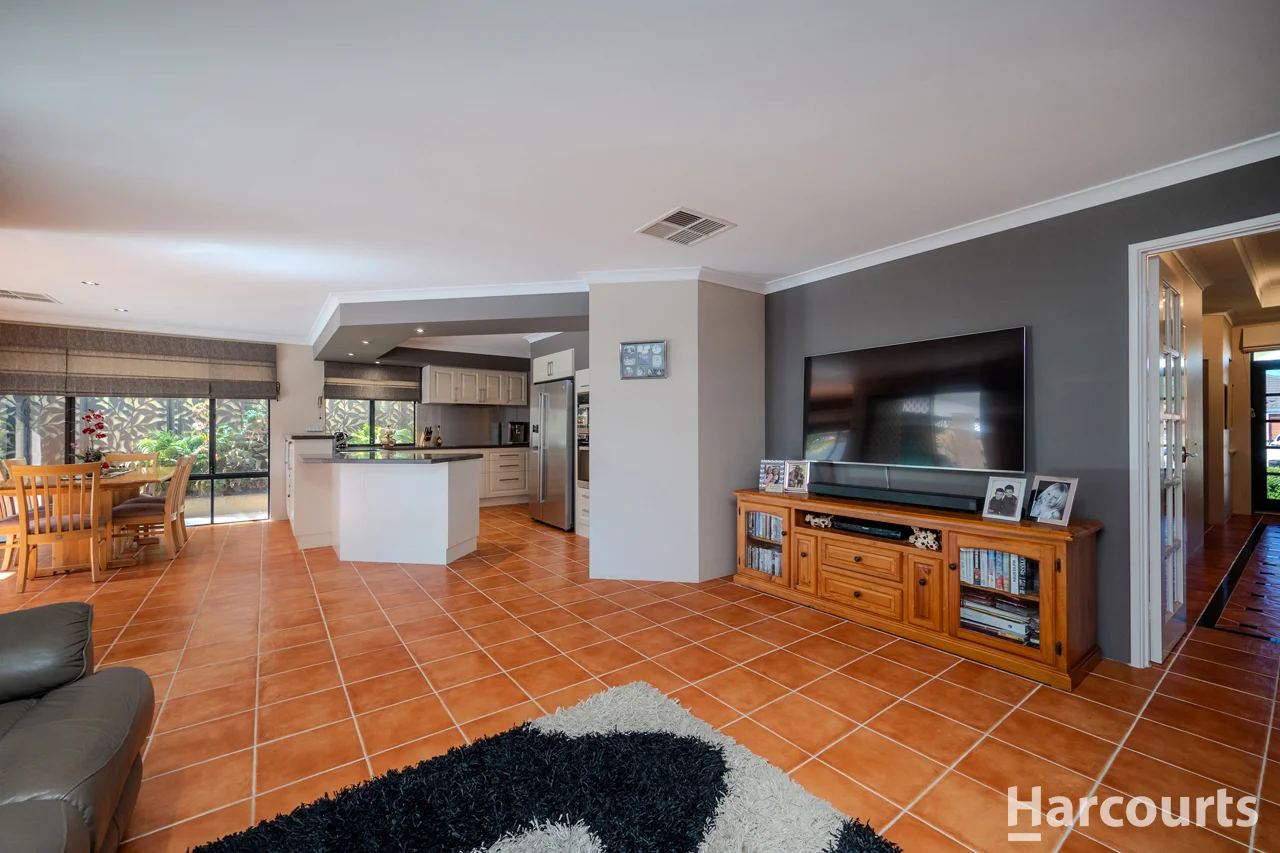 Additional image 15 of 28 Kippilaw Loop, Carramar WA 6031