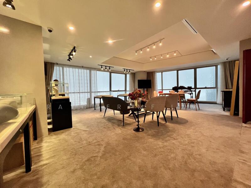 6 Marina Boulevard photo 5