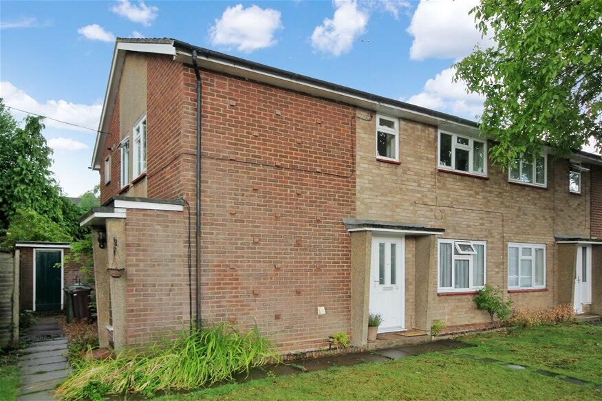 Oakley Road, Harpenden, AL5