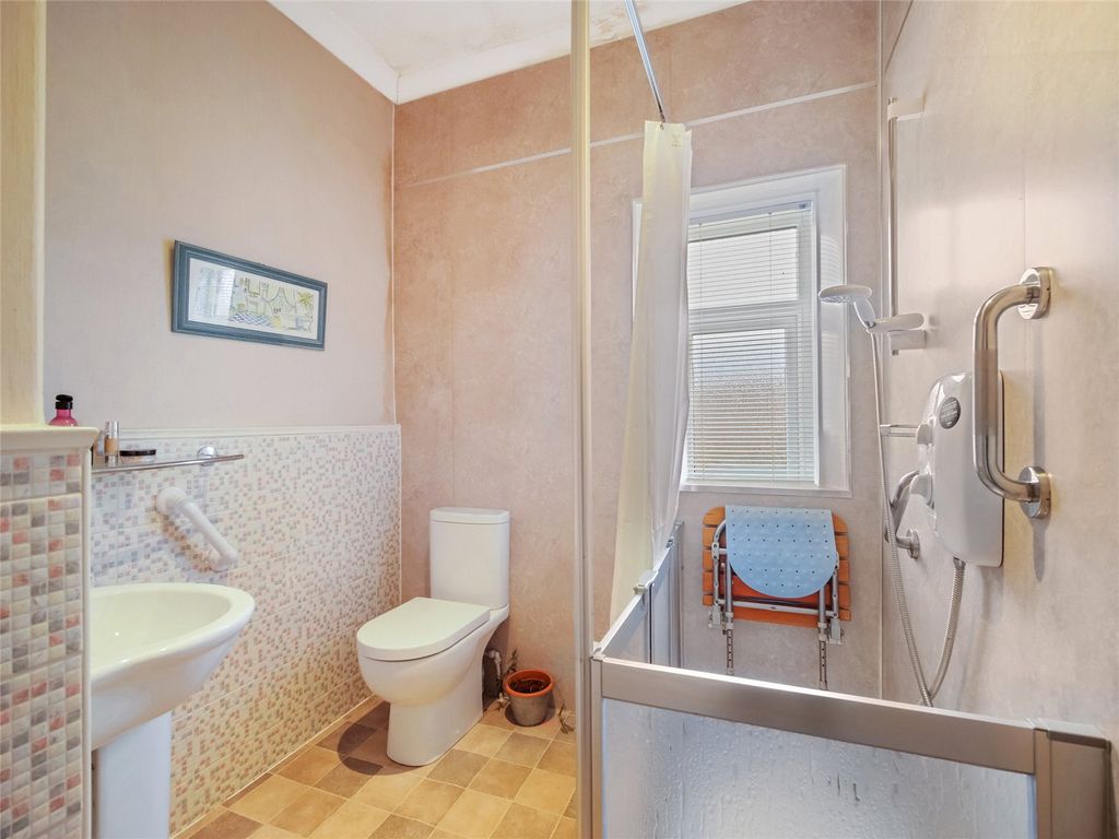 Additional image 10 of 1 bed flat for salePrestwick Road, Ayr, South Ayrshire KA8
