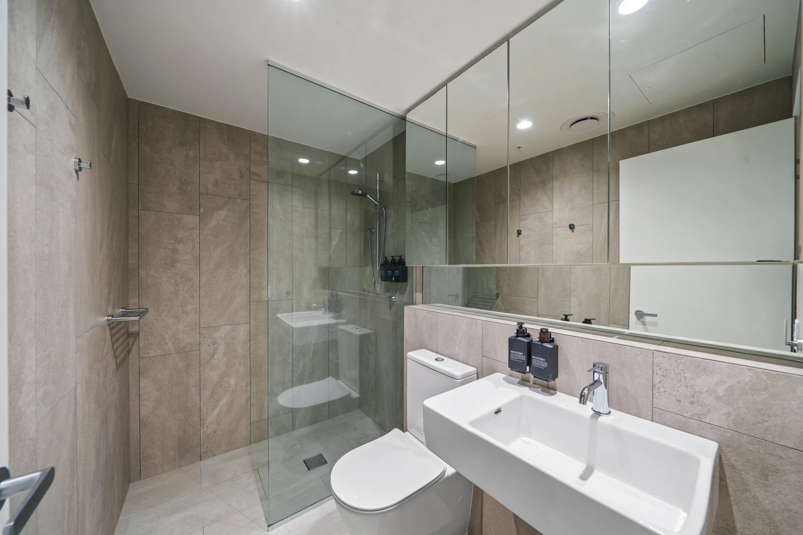 Additional image 13 of Level 12, 1204/10-12 First Avenue, Broadbeach QLD 4218