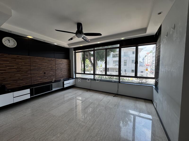 1 Sunshine Terrace