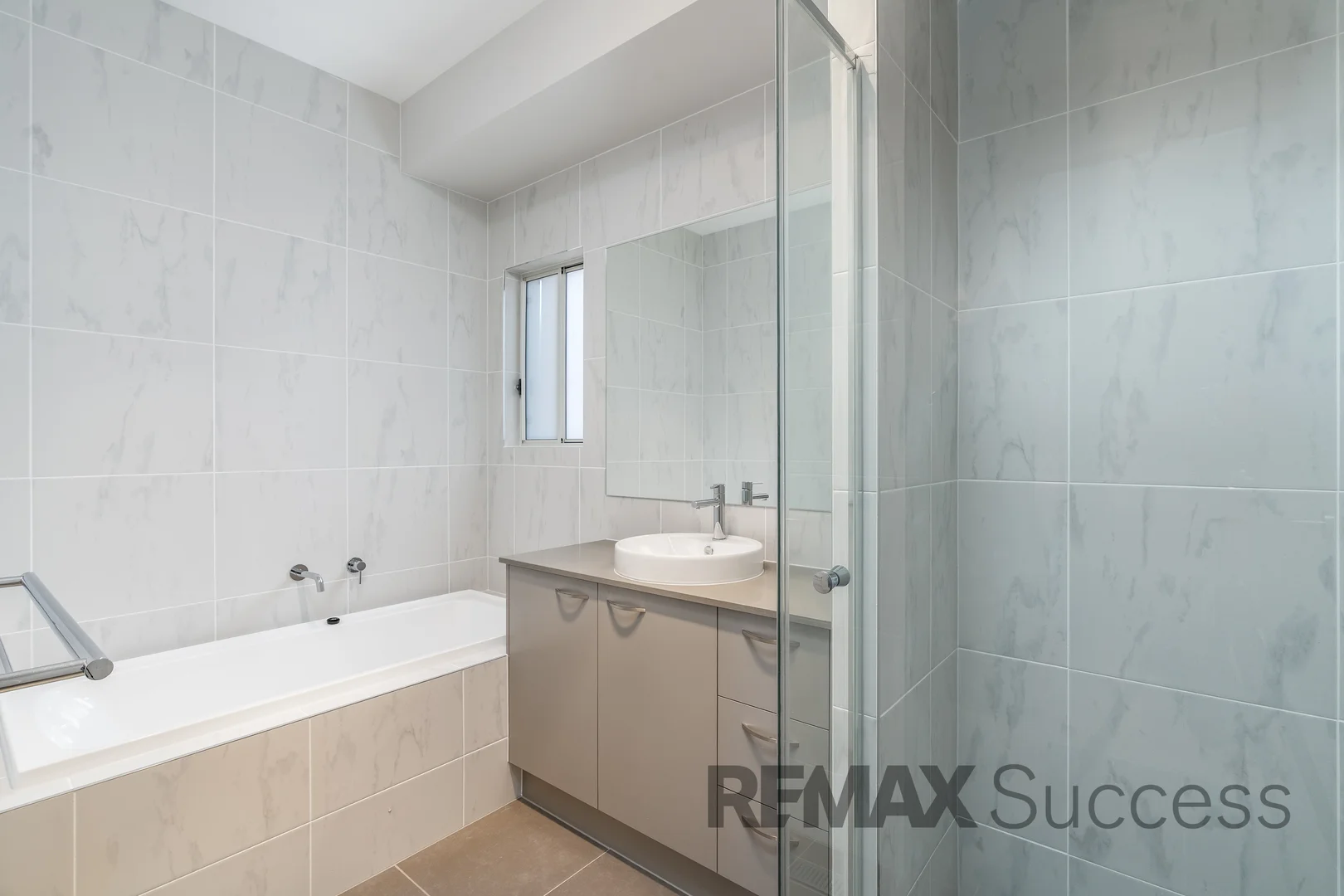 Additional image 9 of 4 Fir Tree Drive, Cotswold Hills QLD 4350