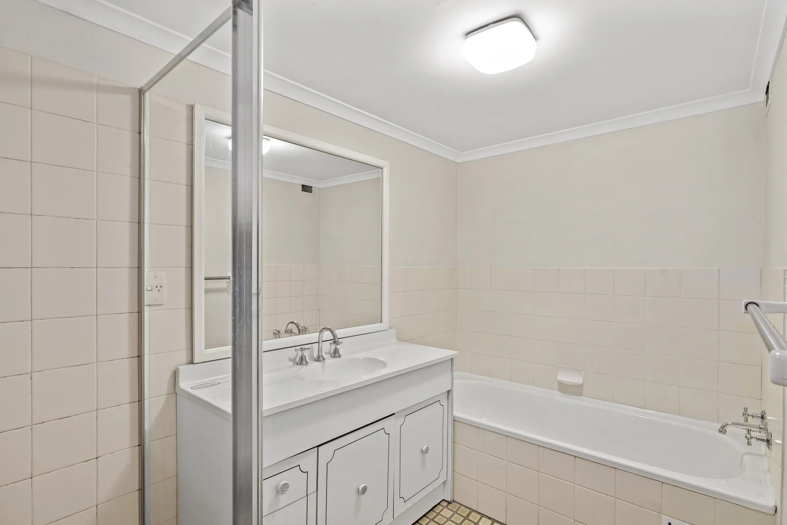 Additional image 7 of 20/3 Joseph Lloyd Close, Gosford NSW 2250
