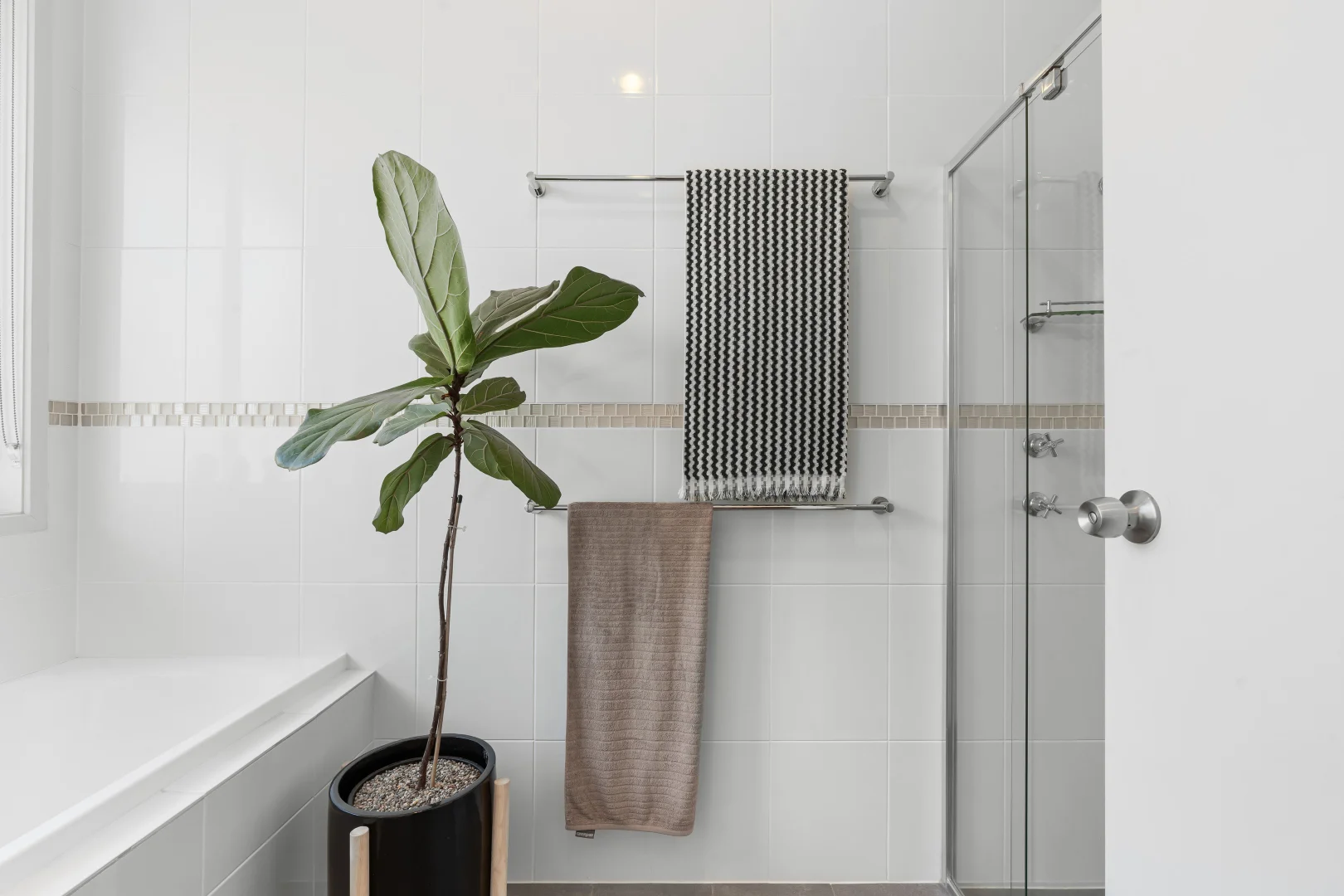 Additional image 17 of 10 Macquarie Parade, Meadows SA 5201
