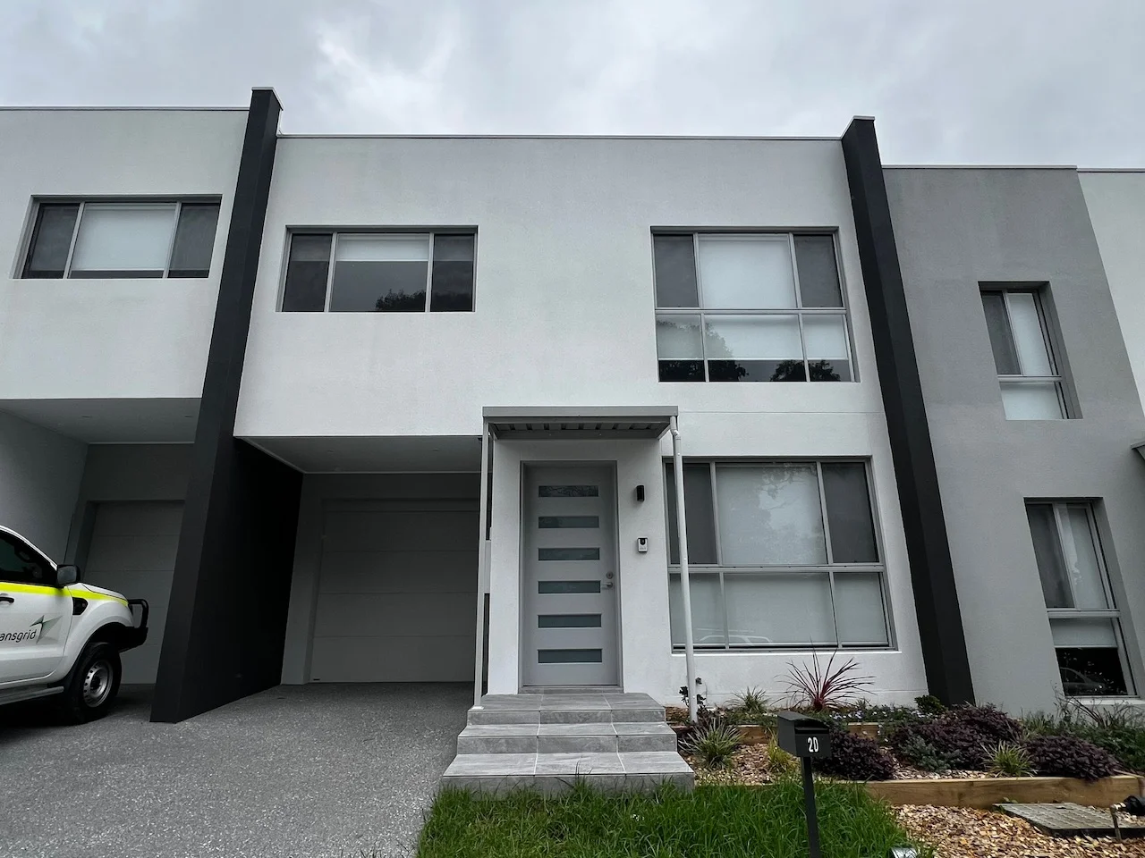 2D Jacquinot Place, Glenfield NSW 2167