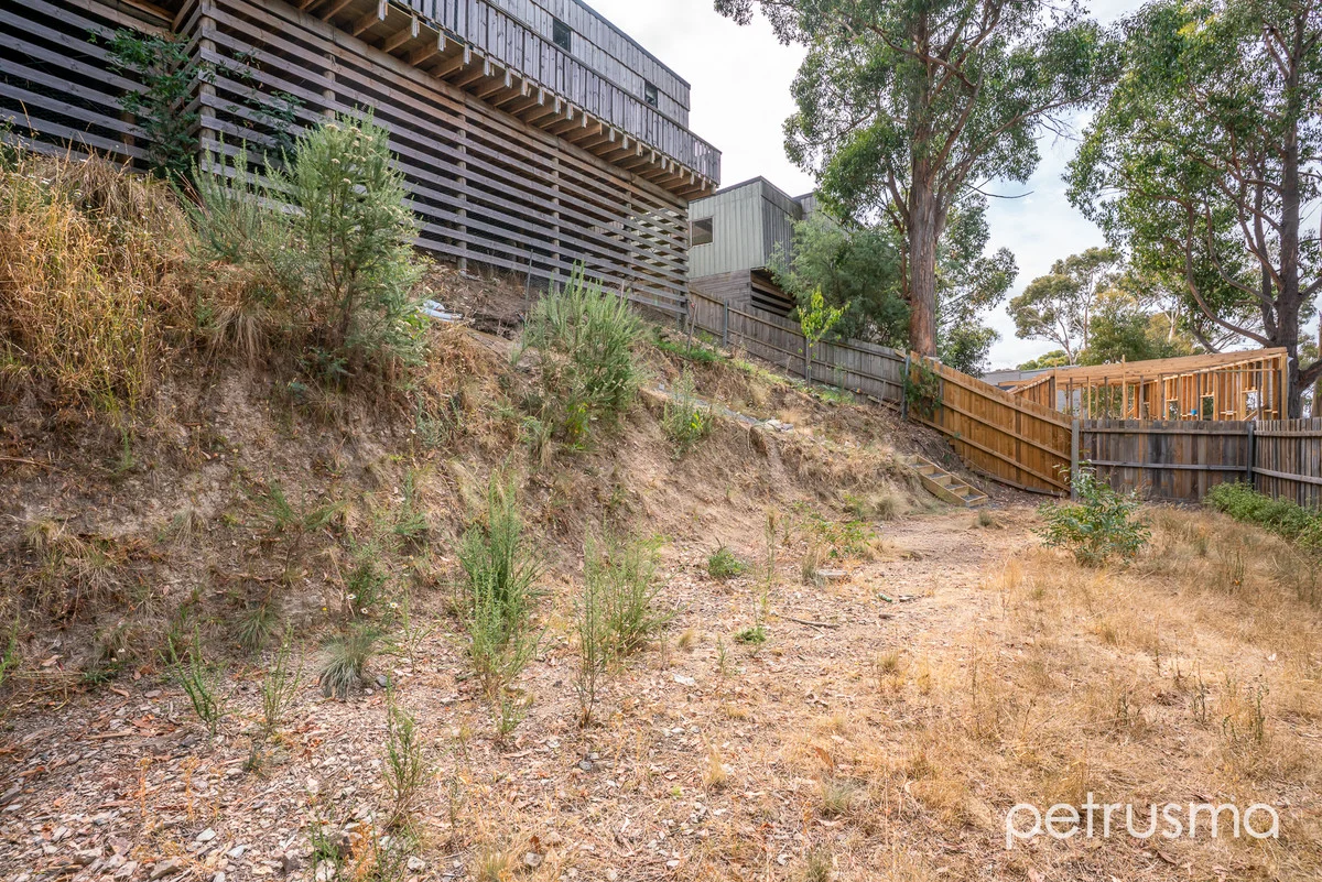 Additional image 18 of 2/11a Daly Road, Lenah Valley TAS 7008