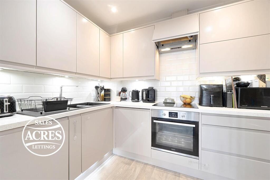 Additional image 6 of Caversham Place, Sutton Coldfield,