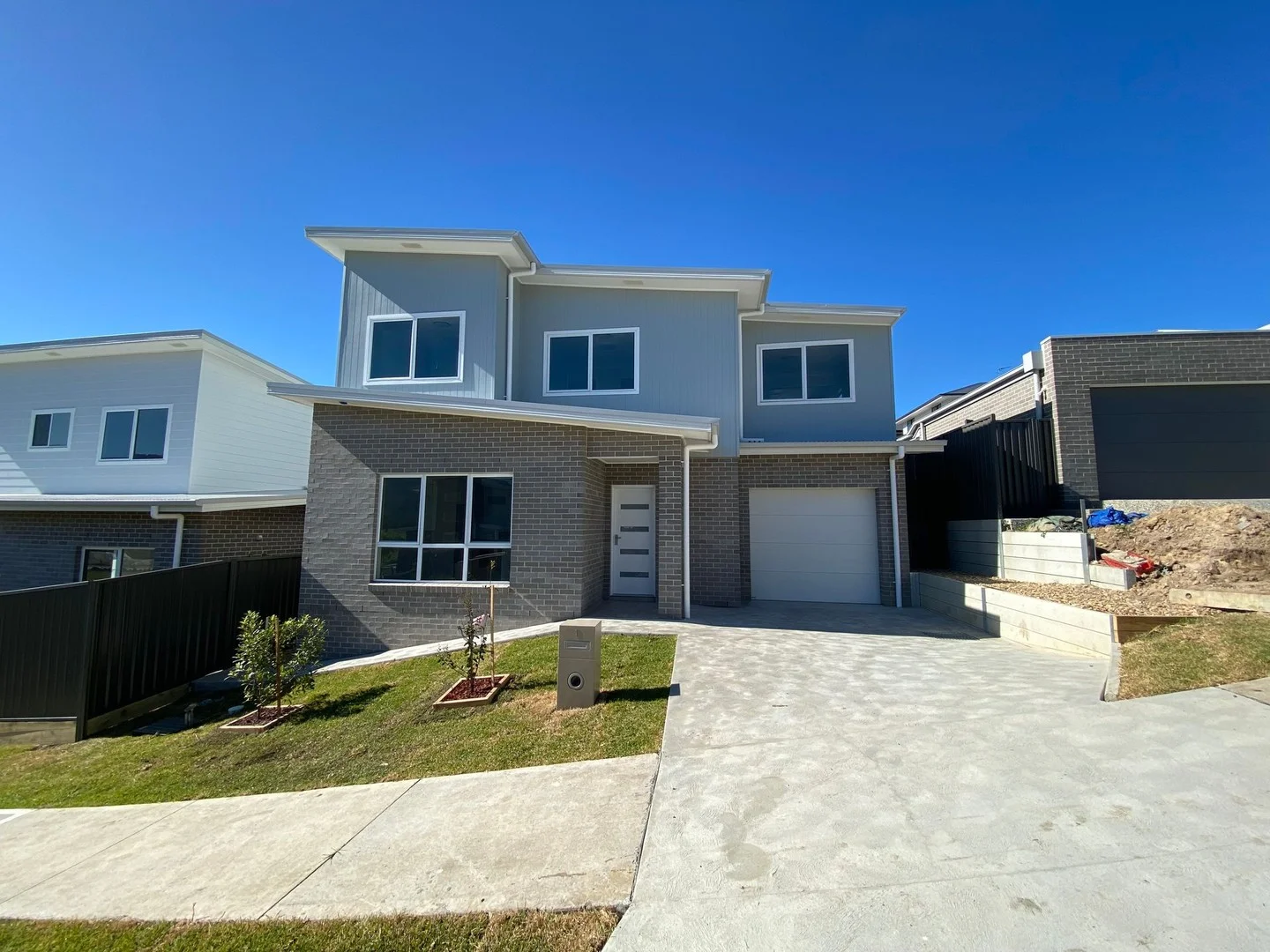 1 Springvale St, Stream Hill NSW 2526