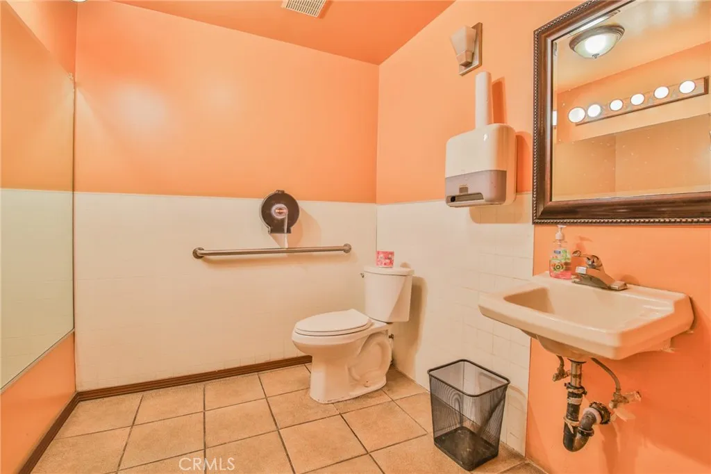 Additional image 29 of 5221 E Beverly Boulevard, Los Angeles, CA 90022