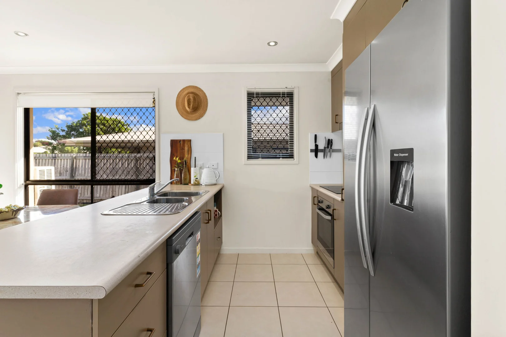 Additional image 3 of 14 Florida Crescent, Parkhurst QLD 4702