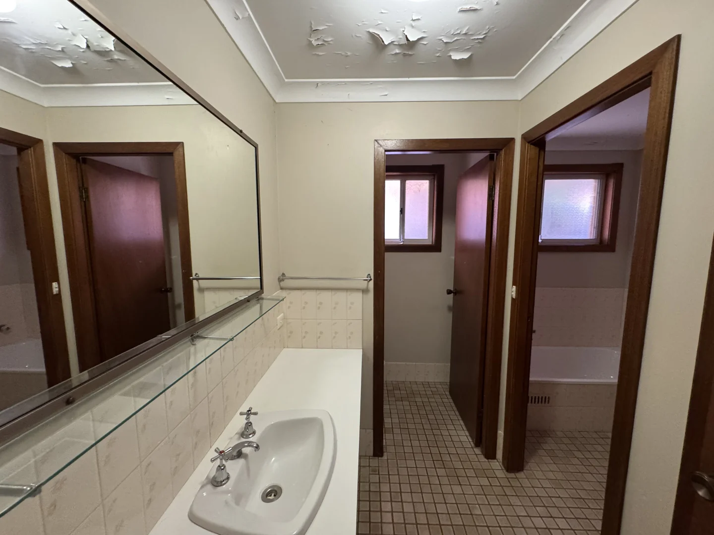 52 Monaghan Street, Cobar NSW 2835 photo 4