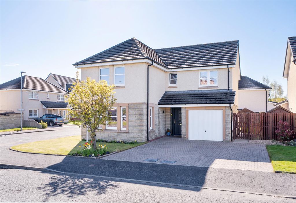Additional image 2 of 4 bed detached house for saleFranklin Drive, Motherwell ML1