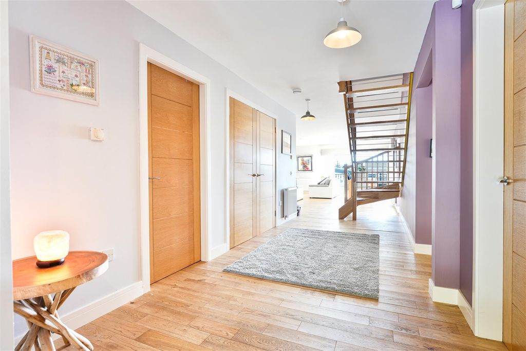Additional image 3 of 4 bed detached house for saleBraidwood Road, Braidwood, Carluke ML8