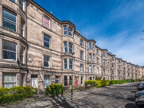 31 (2F2) Gillespie Crescent, Bruntsfield, Edinburgh EH10