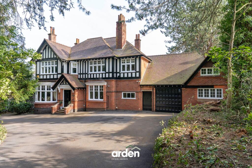 Fiery Hill Road, Barnt Green, B45