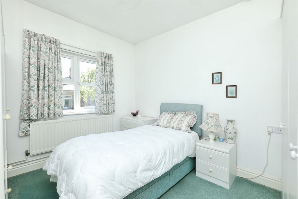 Additional image 6 of 2 bed flat for saleRichmond Road, Sheffield S13