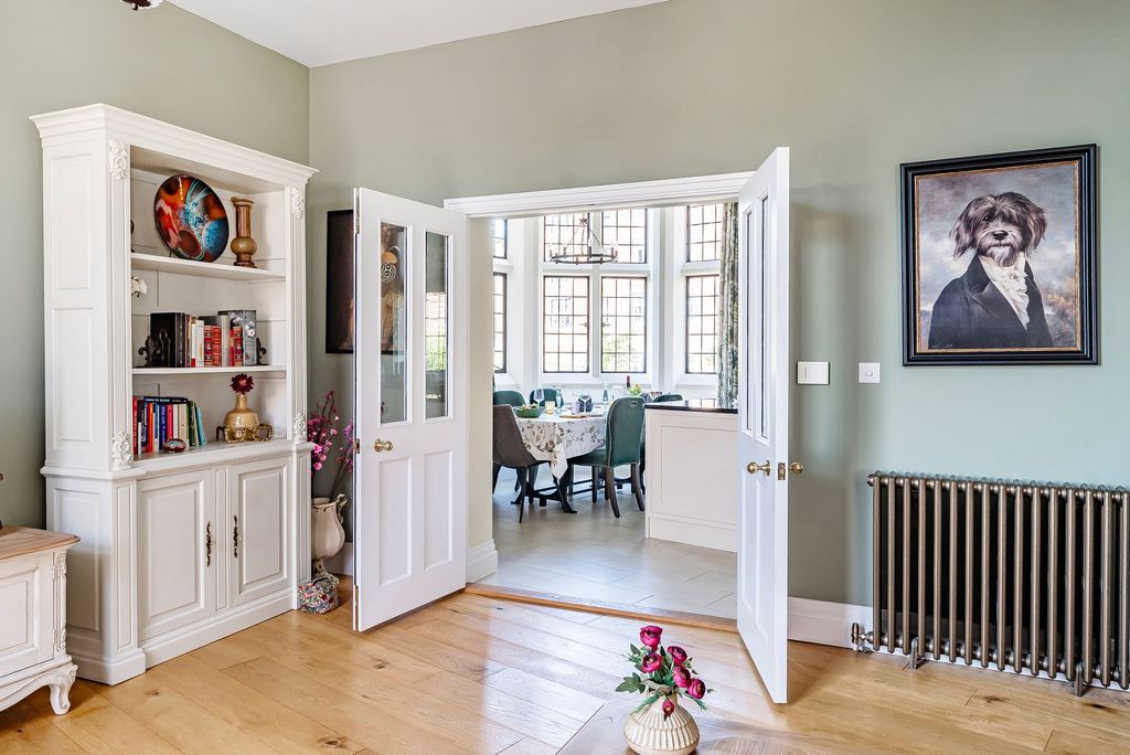 Additional image 7 of 2 bed flat for saleKings Drive, Midhurst GU29