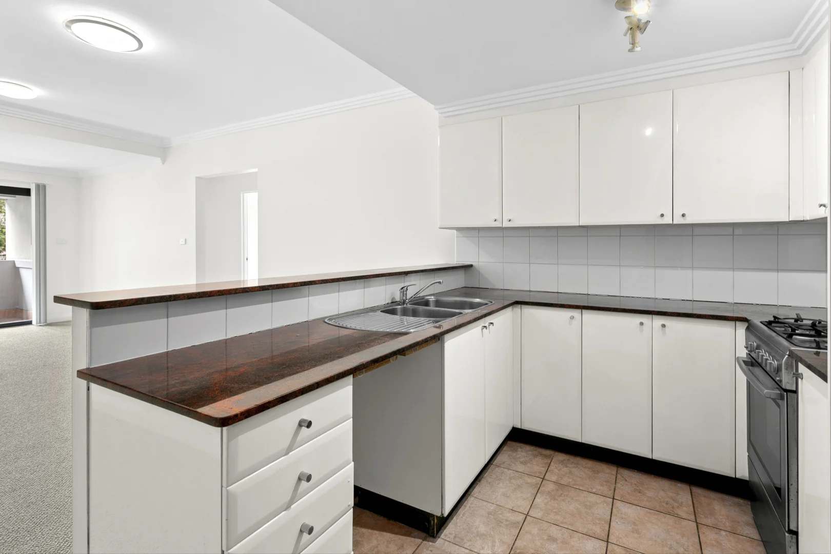 Additional image 2 of 16/4-6 Vineyard Street, Mona Vale NSW 2103