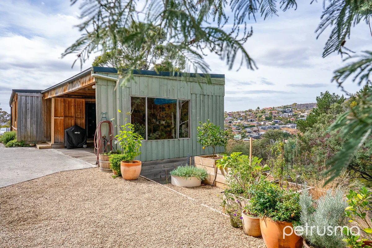 Additional image 17 of 2/11a Daly Road, Lenah Valley TAS 7008
