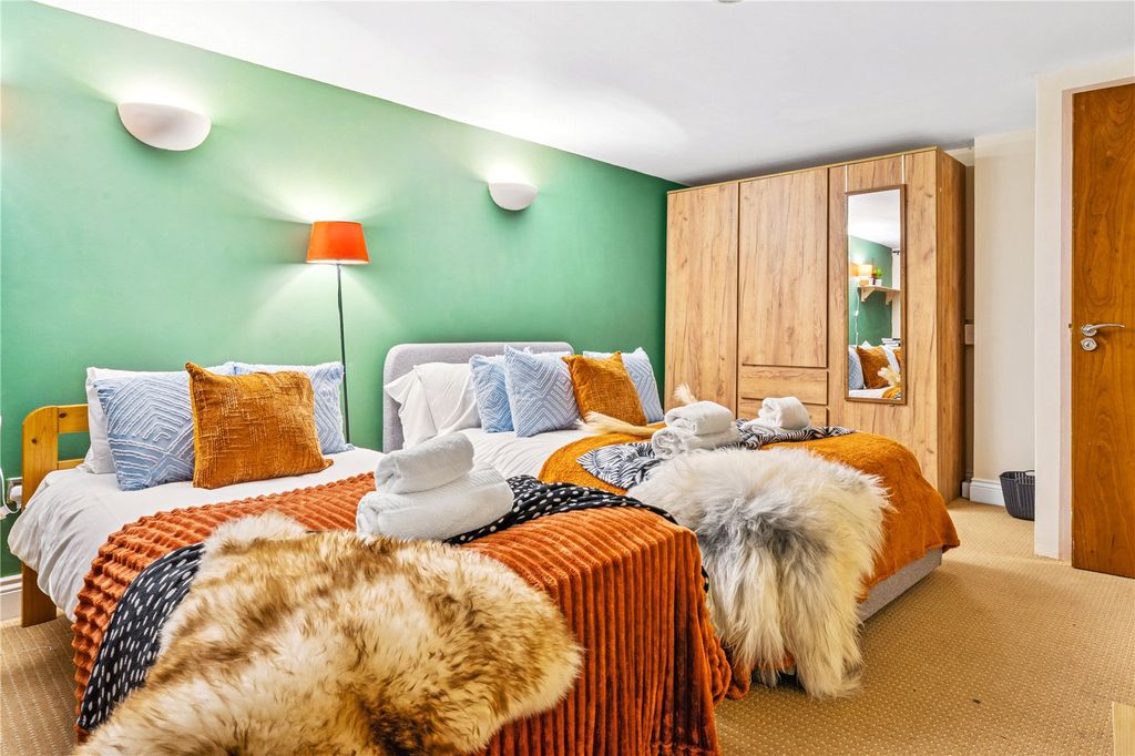 Additional image 8 of 4 bed terraced house for saleBear Yard Mews, Bristol, Somerset BS8