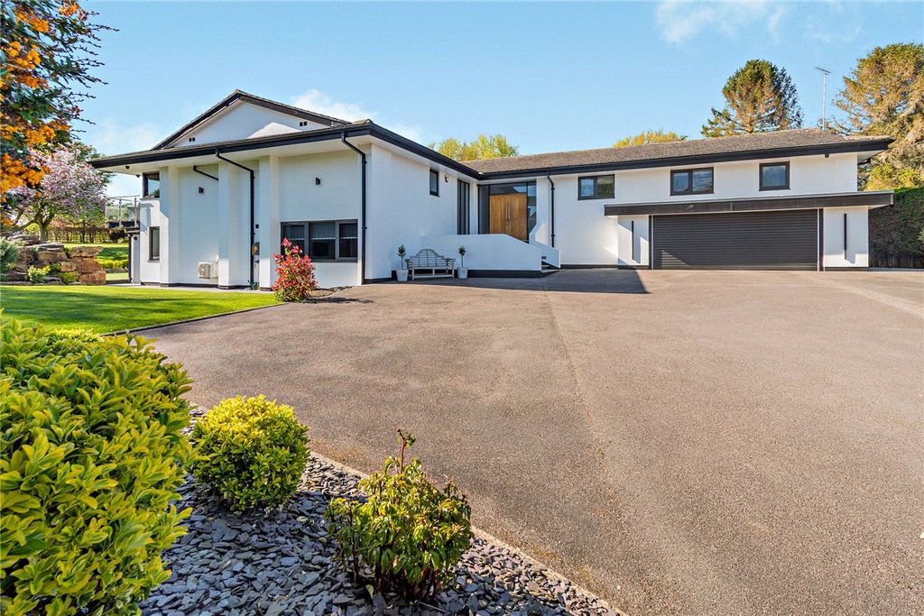 Additional image 15 of 5 bed detached house for saleTrip Garth, Linton, Wetherby, West Yorkshire LS22