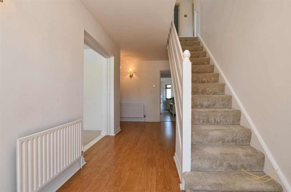 Additional image 5 of 5 bed detached house for saleHydepark Close, Newtownabbey BT36