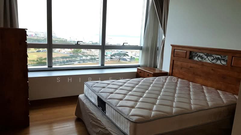 18 Marina Boulevard photo 4