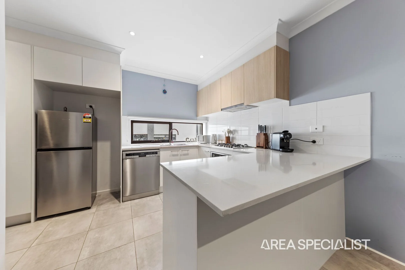 34 Rubus Way, Pakenham VIC 3810 photo 4