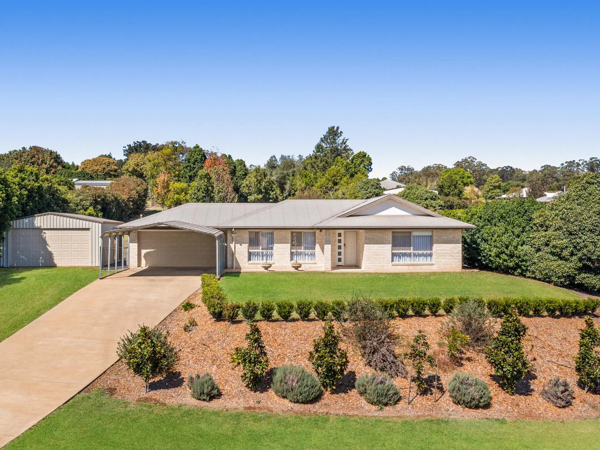 11 Debbie Court, Highfields QLD 4352