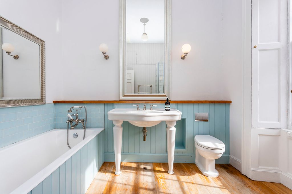 Additional image 24 of 4 bed town house for sale51 Great King Street, New Town, Edinburgh EH3