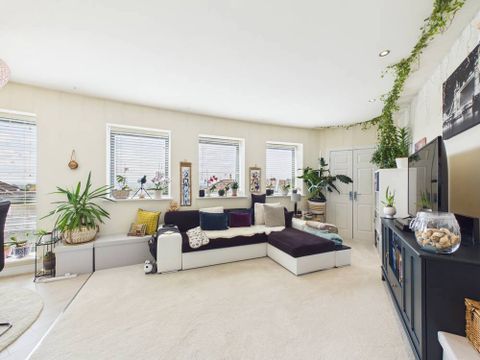 Waters Road, Kingswood, Bristol BS15