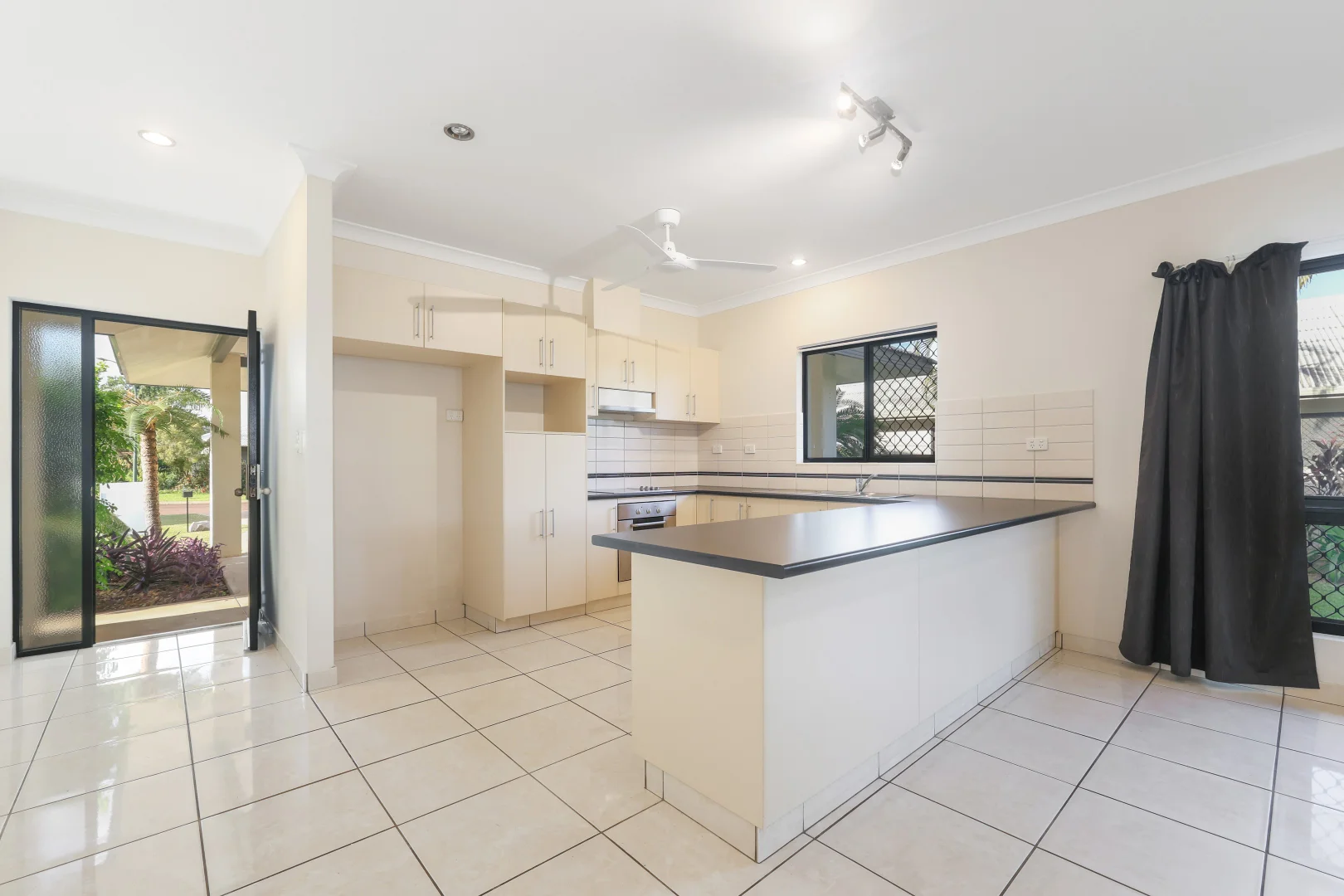 41 Antonino Drive, Rosebery NT 0832 photo 5