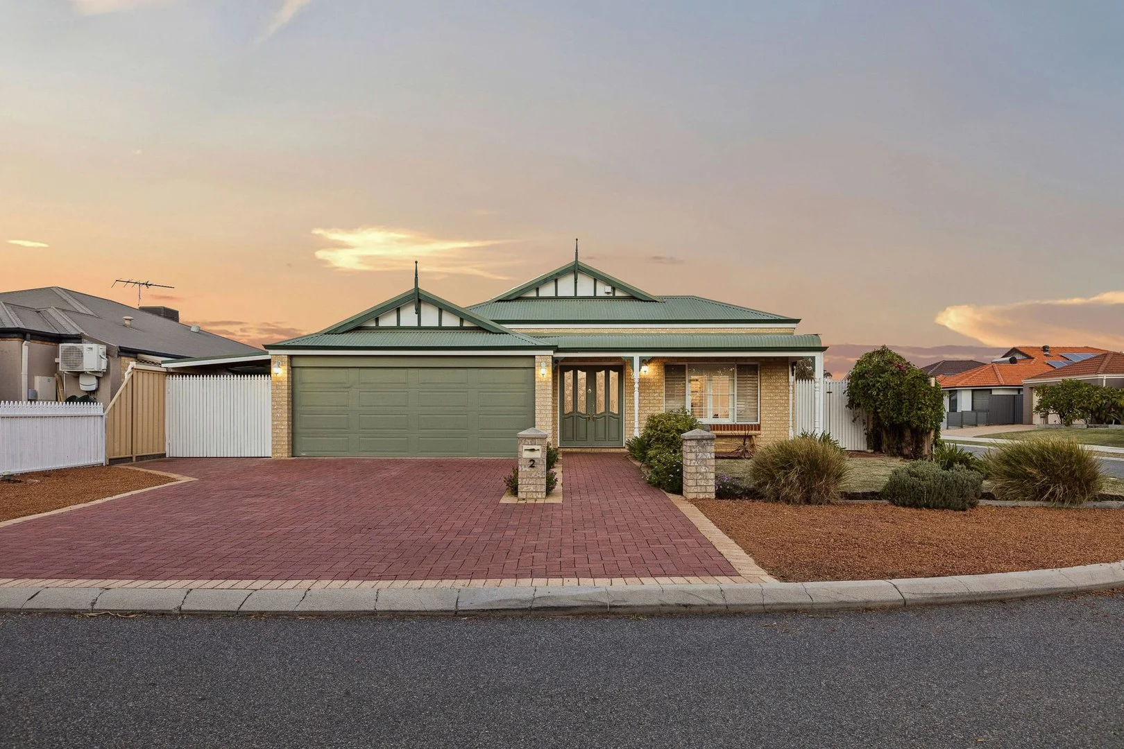 2 Vinciullo Way, Sinagra WA 6065