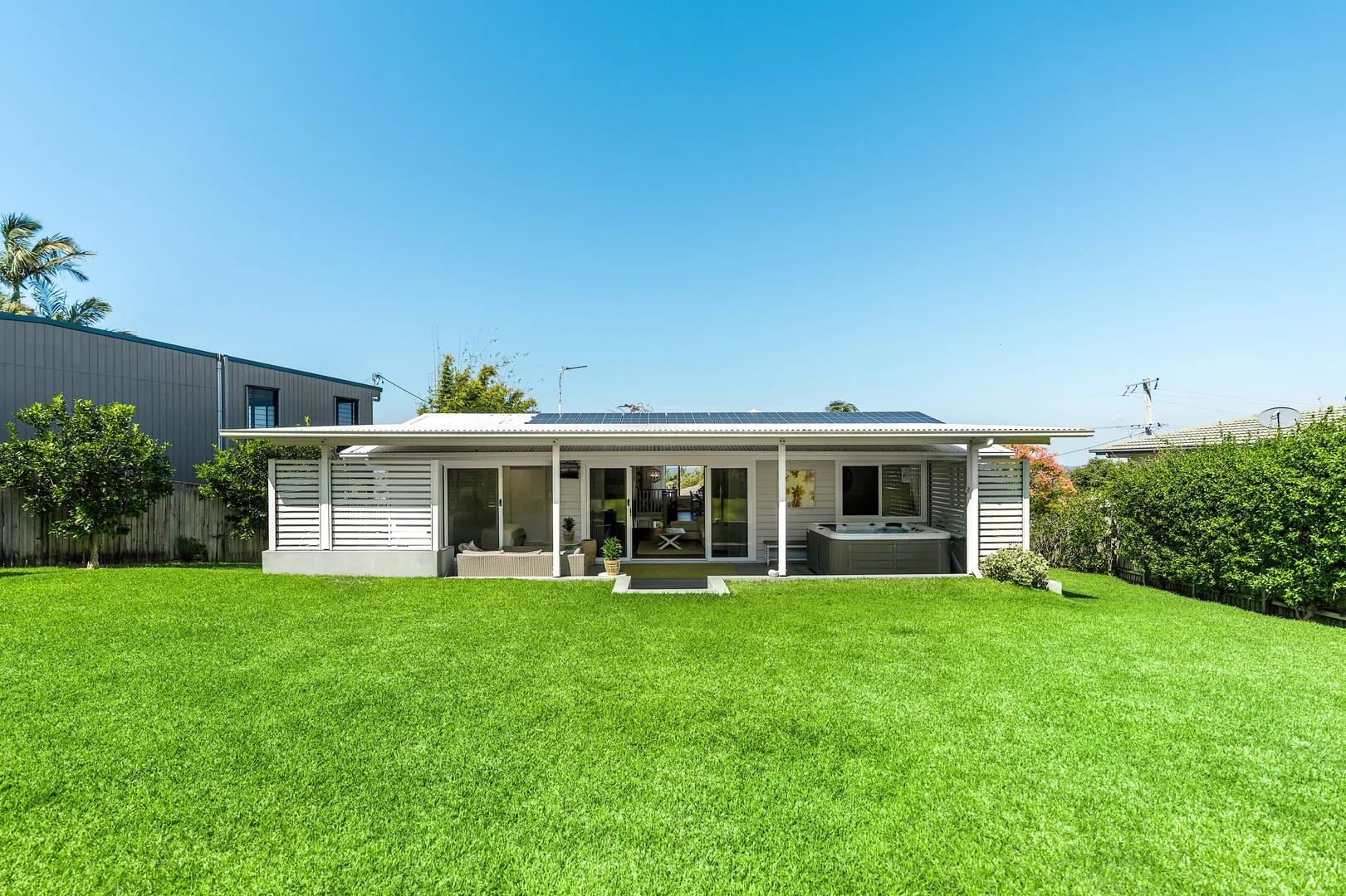 Additional image 23 of 3 Seaview Road, Banora Point NSW 2486