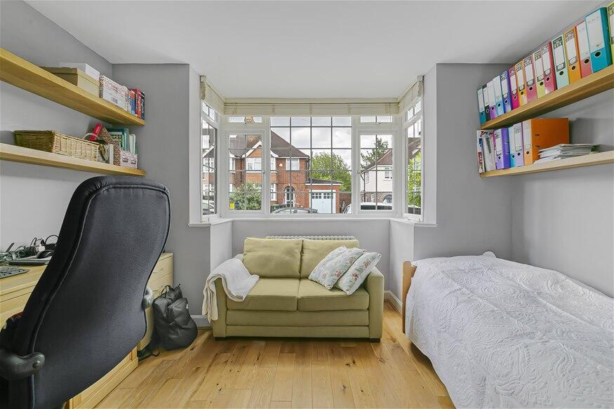 Sibley Avenue, Harpenden, AL5 photo 5