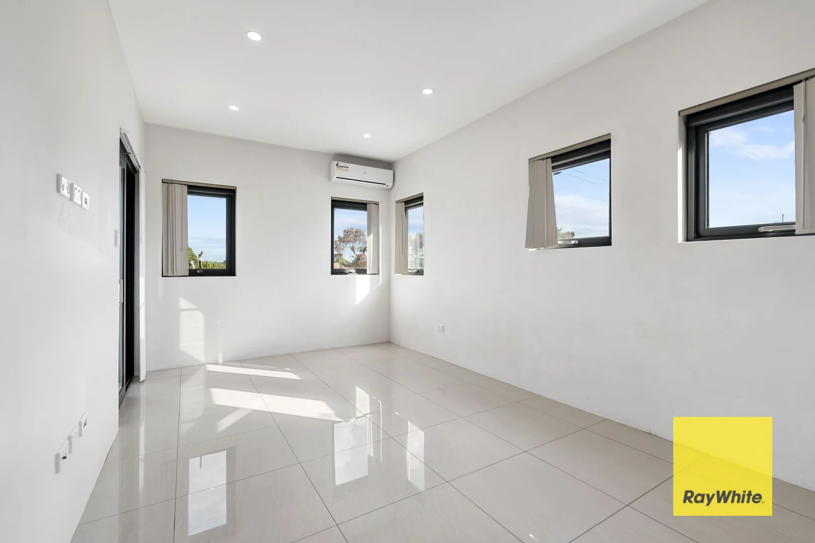 Additional image 3 of 7/43 Yale Road, Thornlie WA 6108