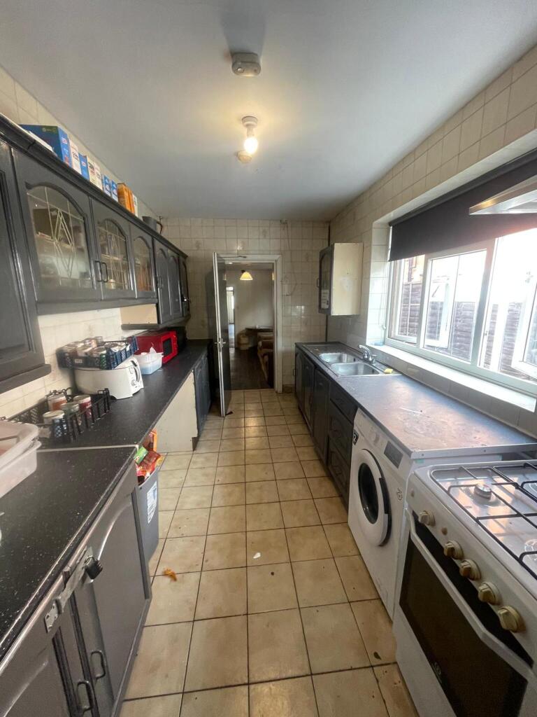 Room 3, Station RD, Kings Heath, B14 7SS  photo 3