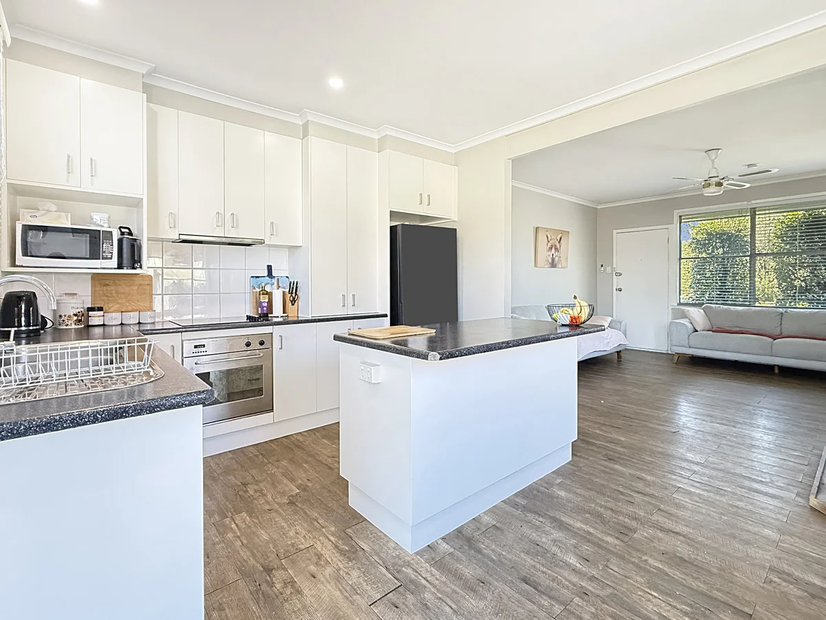 Additional image 4 of 15 Phillips Street, Lakes Entrance VIC 3909