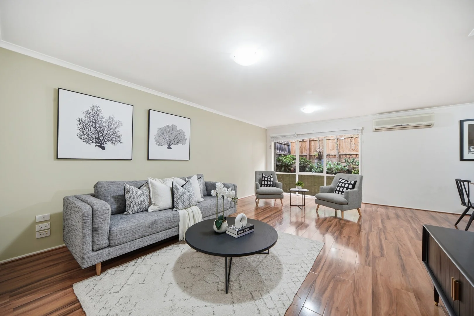 2/34 Outlook Drive, Doncaster VIC 3108 photo 4