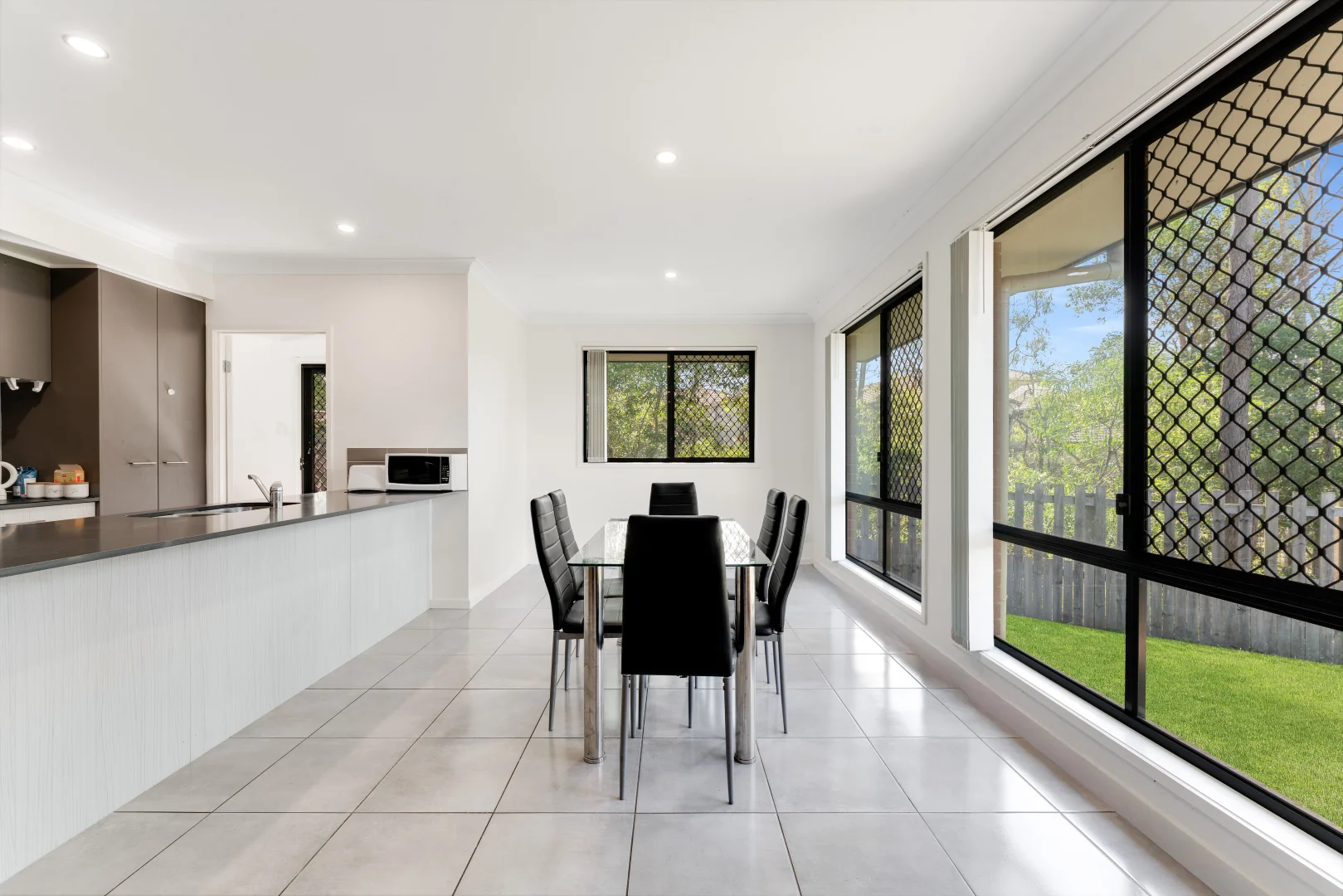 Additional image 9 of 6 Essington Mews, Leichhardt QLD 4305
